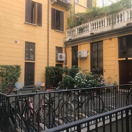 Charming Apartment *